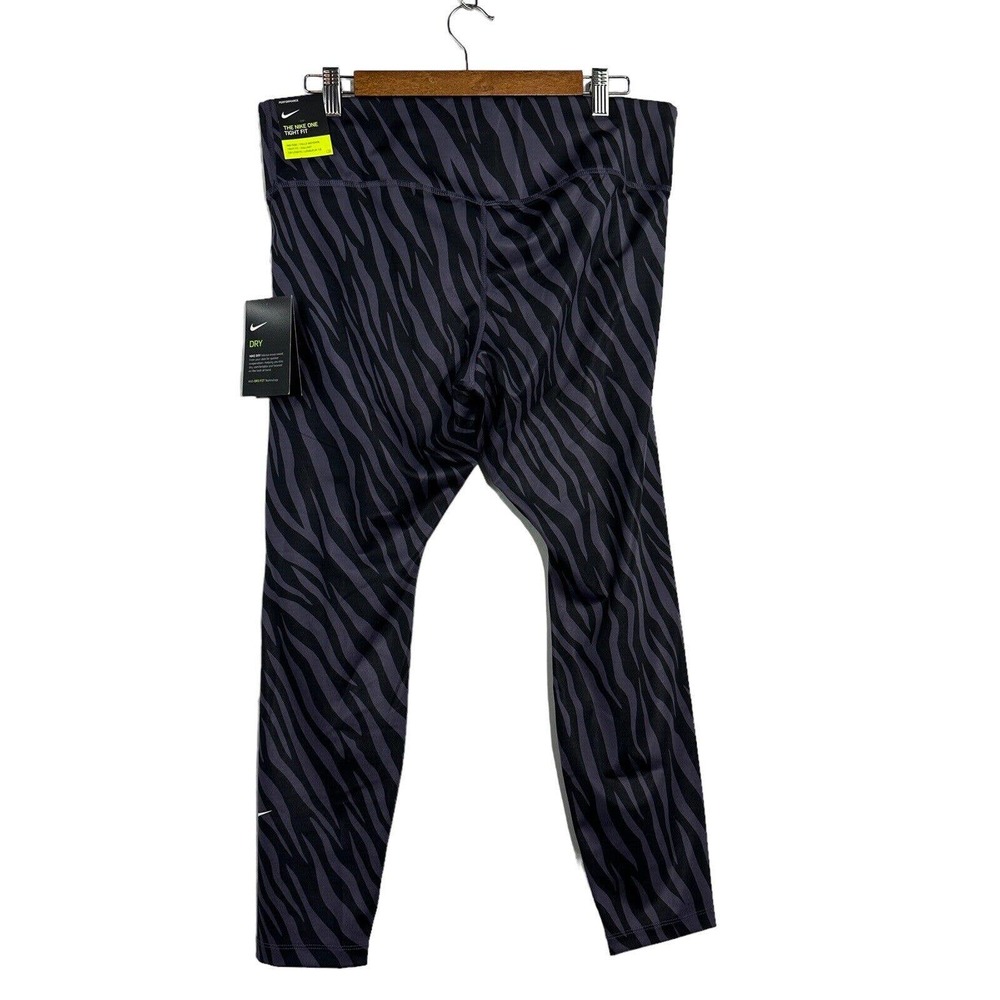 NIKE ONE TIGHT FIT Zebra Print Performance Leggings 1X NWT DC5458-573 Training - Picture 8 of 8